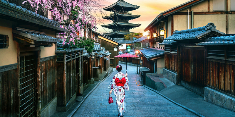 women walking in japan street